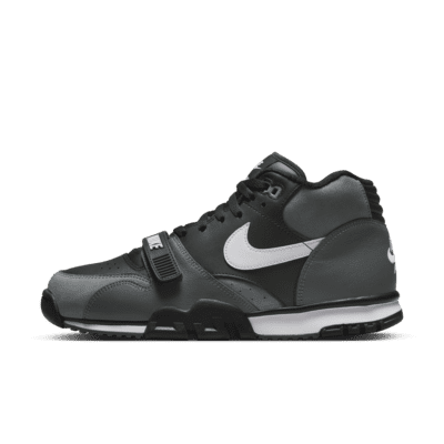 Air max trainer 1 black hotsell